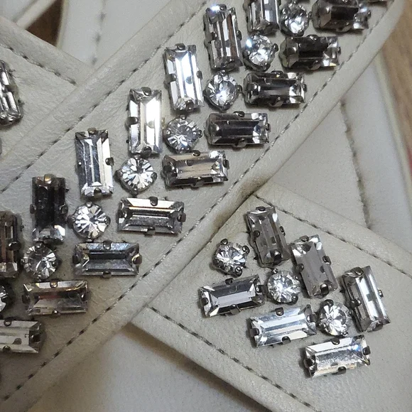 (SOLD)Authentic Prada white leather with crystal embelished slingback - Picture 5 of 5